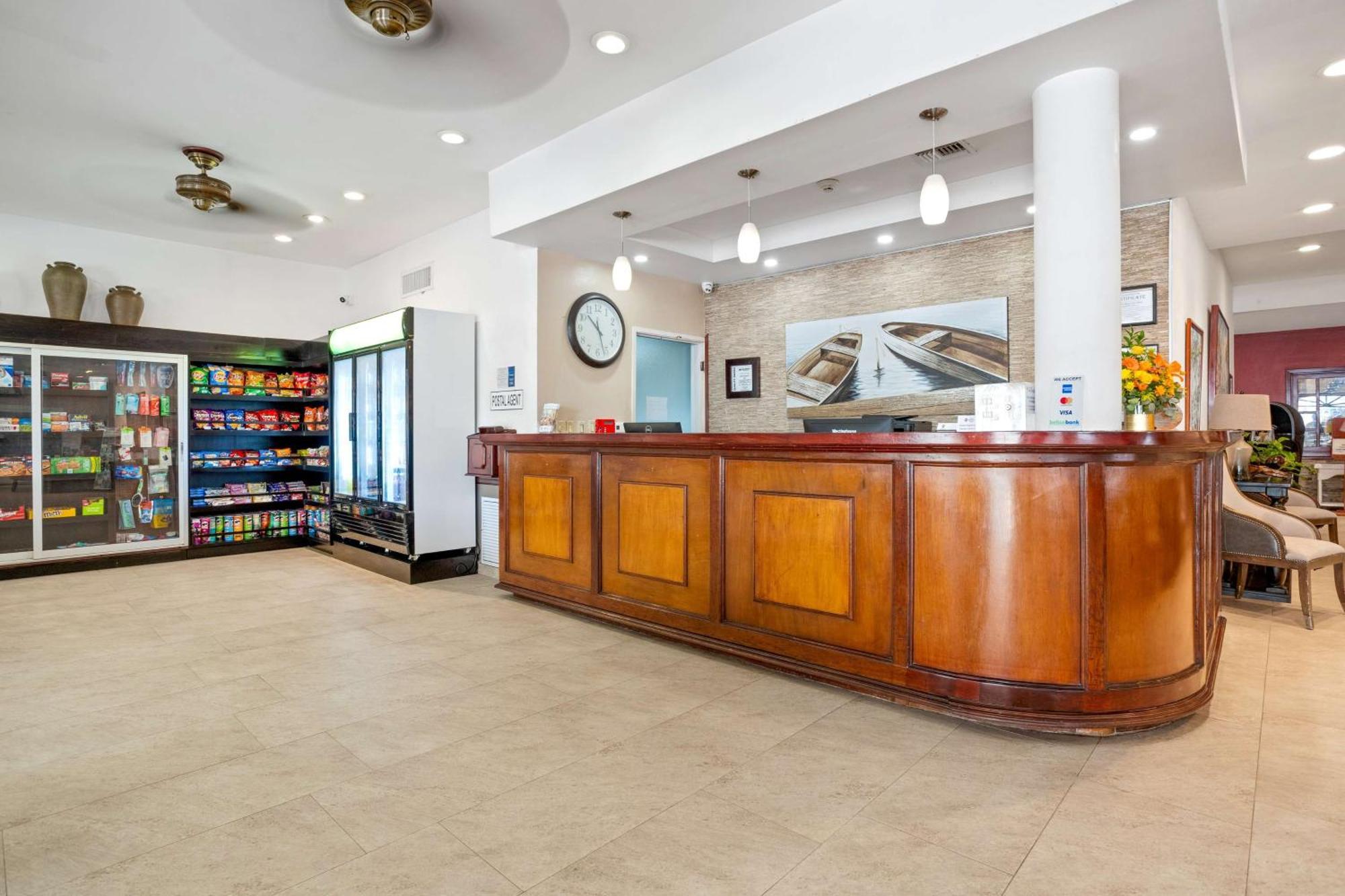 Best Western Plus Belize Biltmore Plaza Belize City Exterior foto